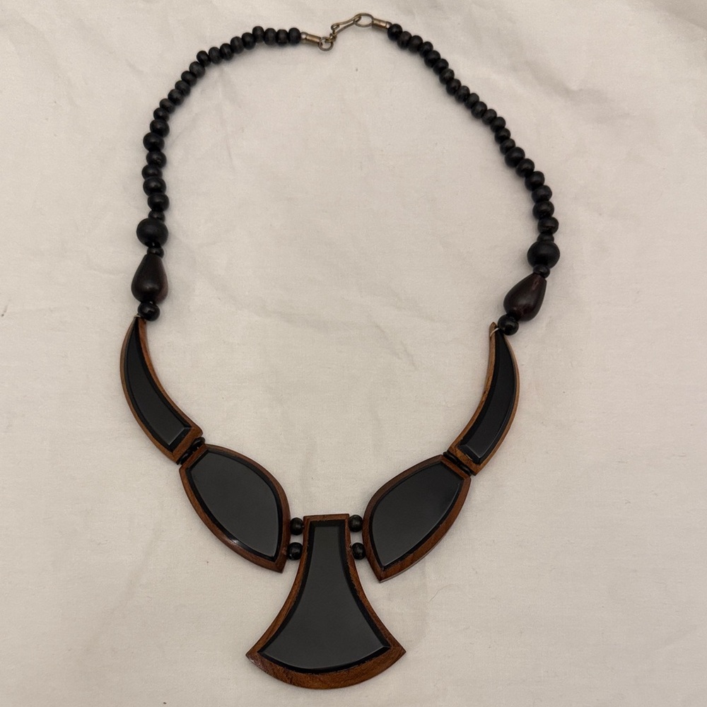 Handmade Elegant Black and Brown Wooden Necklace